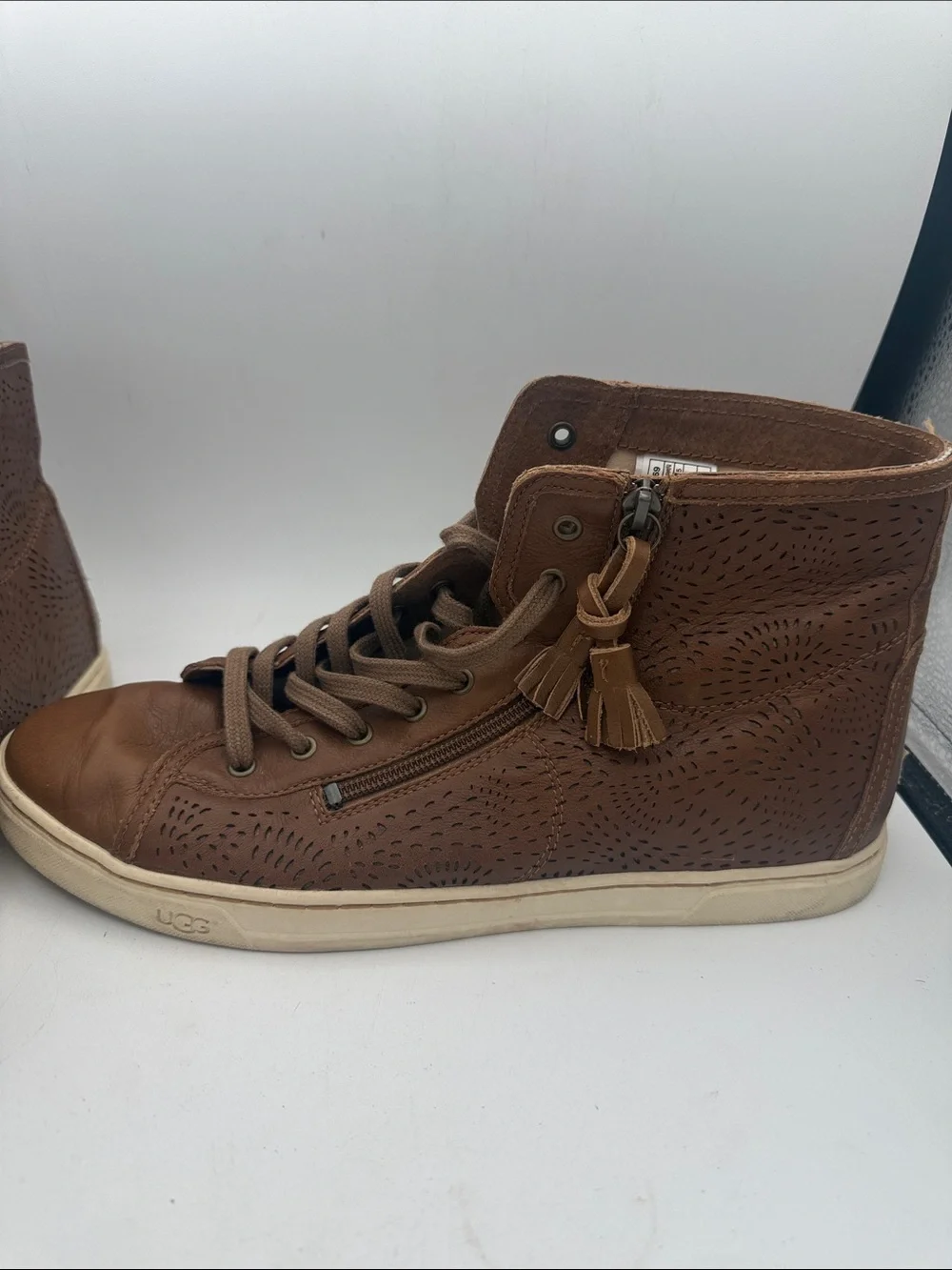 UGG Blaney Brown Leather Perforated High Top Sneakers Side Zip Tassel Sz 12